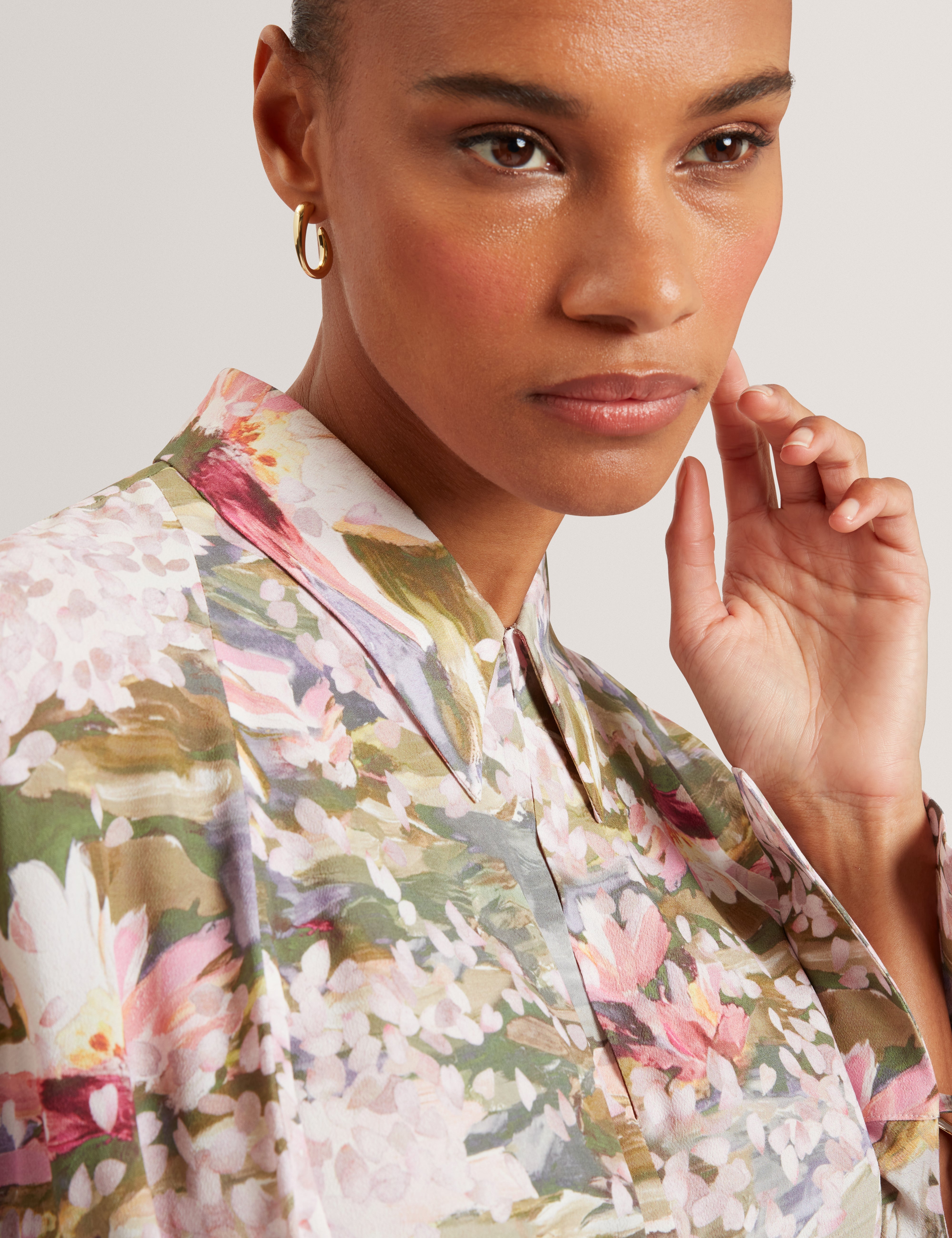 Wiinni Printed Tie Detail Long Sleeve Shirt Pink