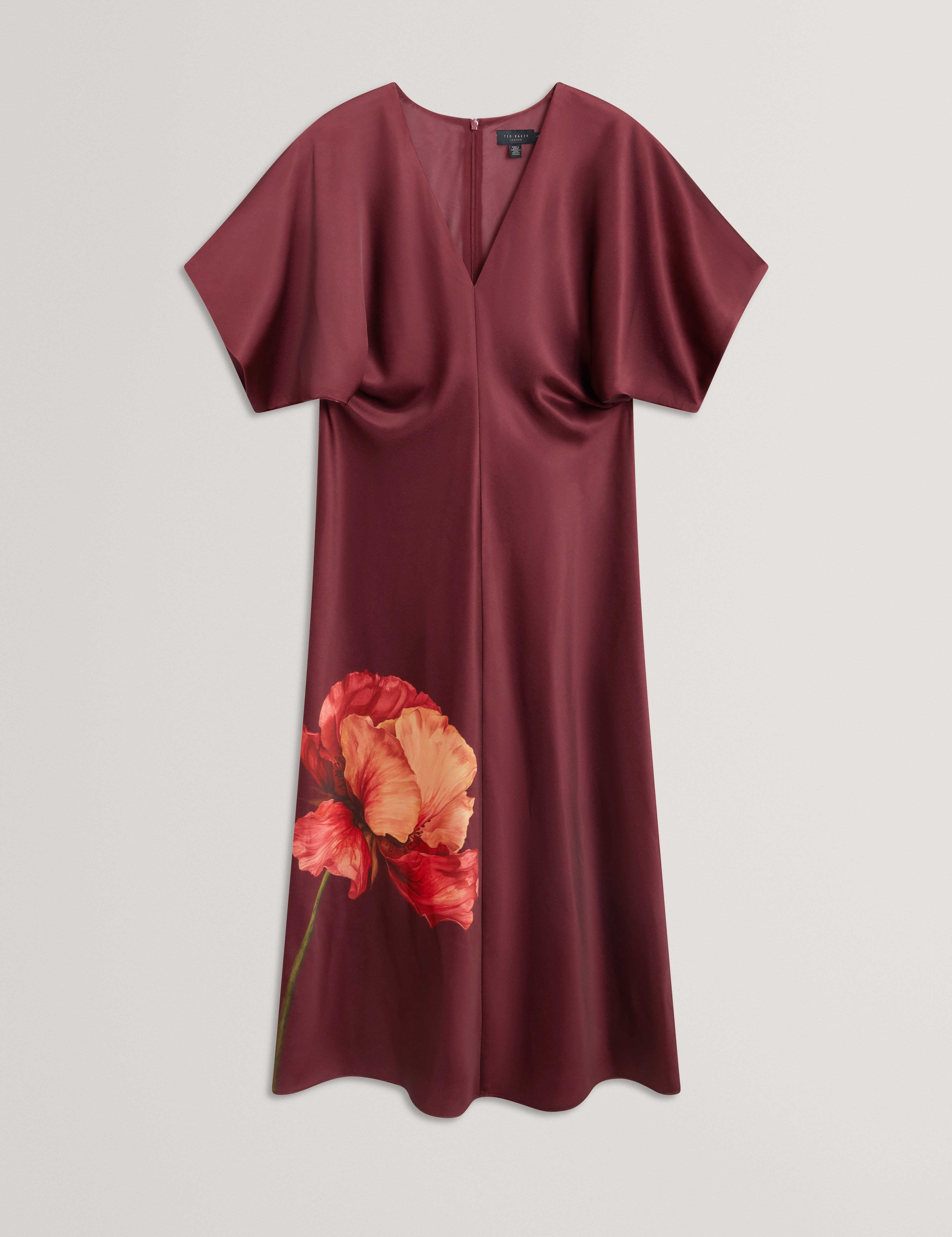 فستان ريمي متوسط ​​الطول مطبوع بياقة على شكل حرف V بلون أحمر داكن