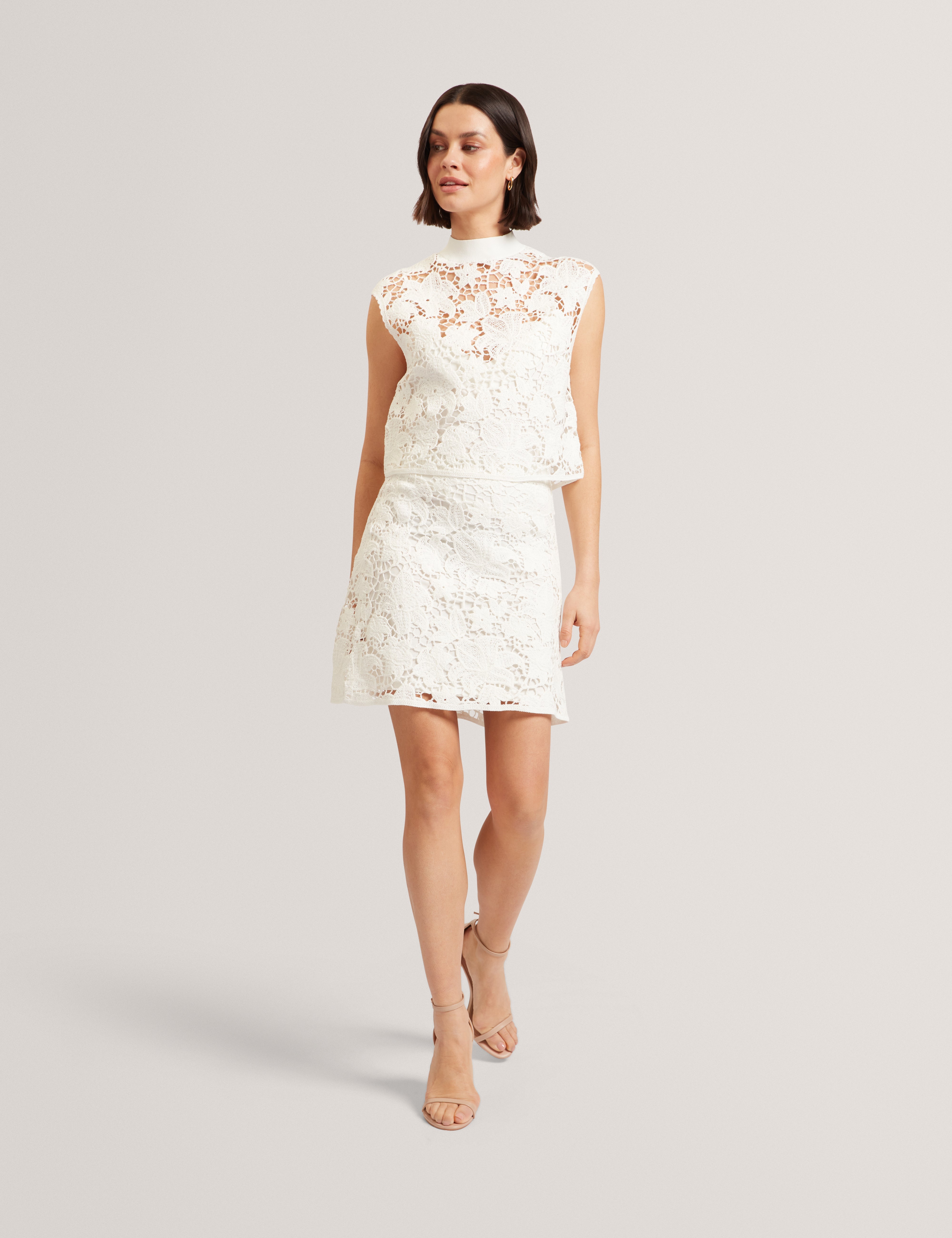 Aenabet Cropped Crochet Top Ivory