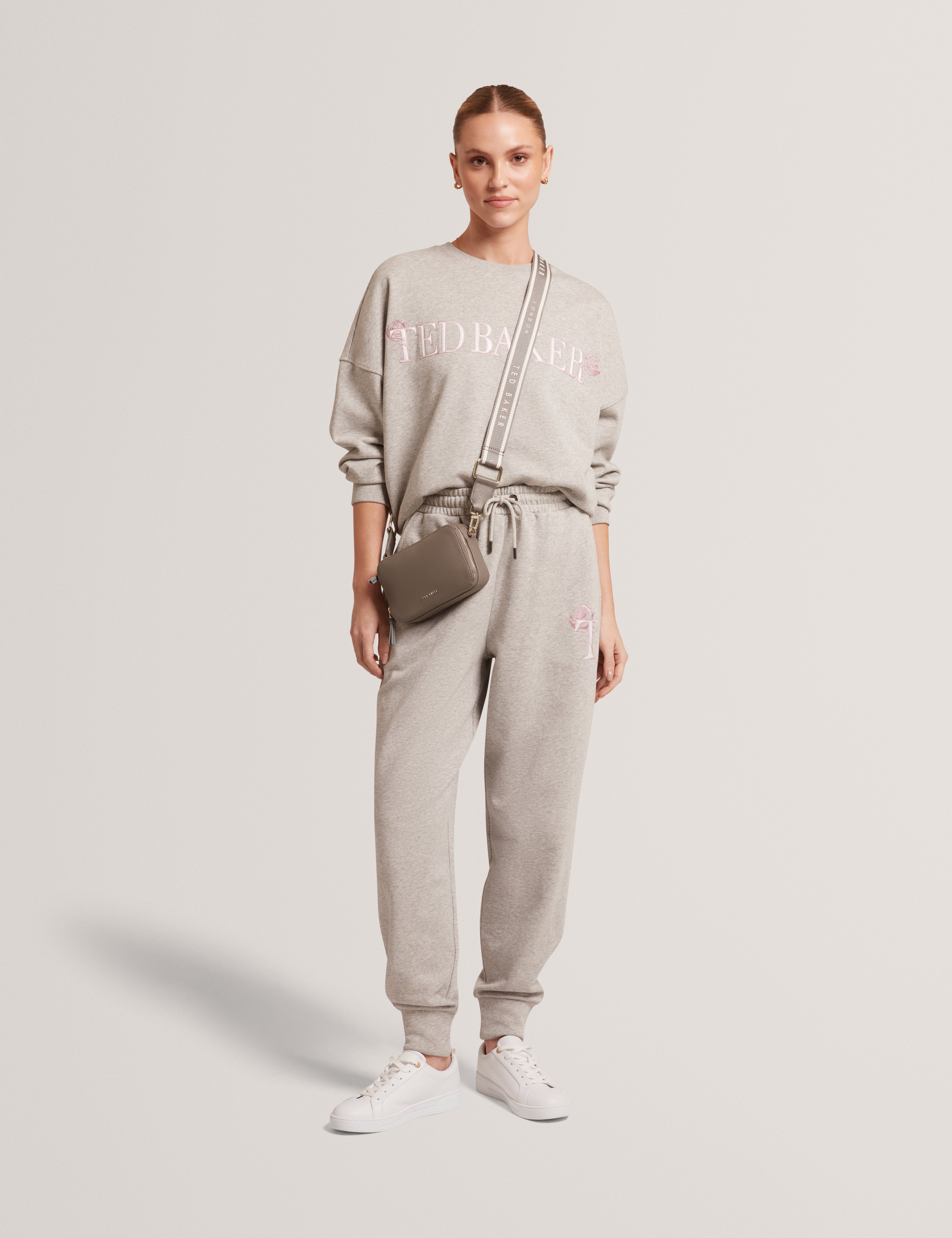 Calytri T Branded Barrel Leg Jogger Grey