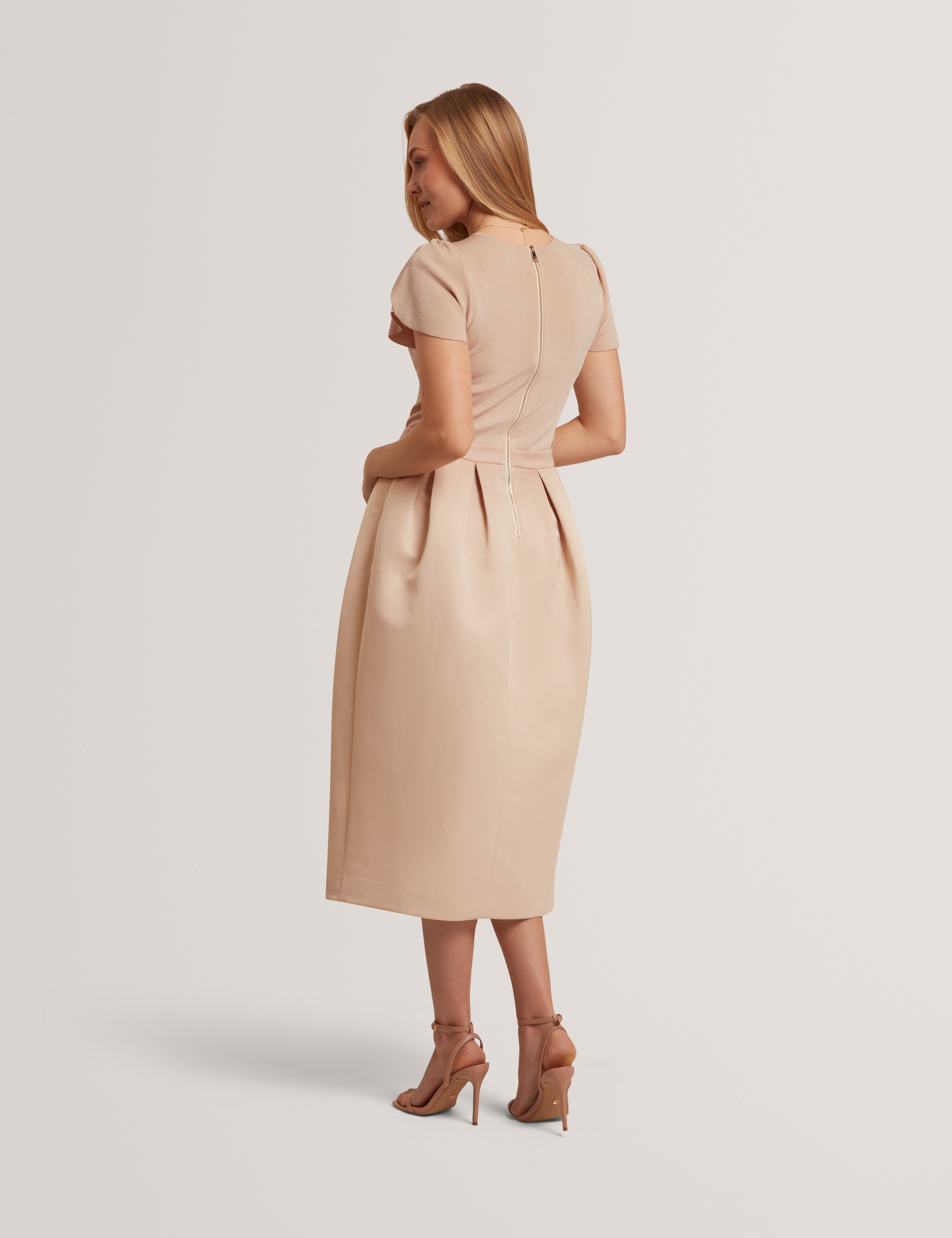 Evanie Mockable Tulip Sleeve Midi Dress Natural