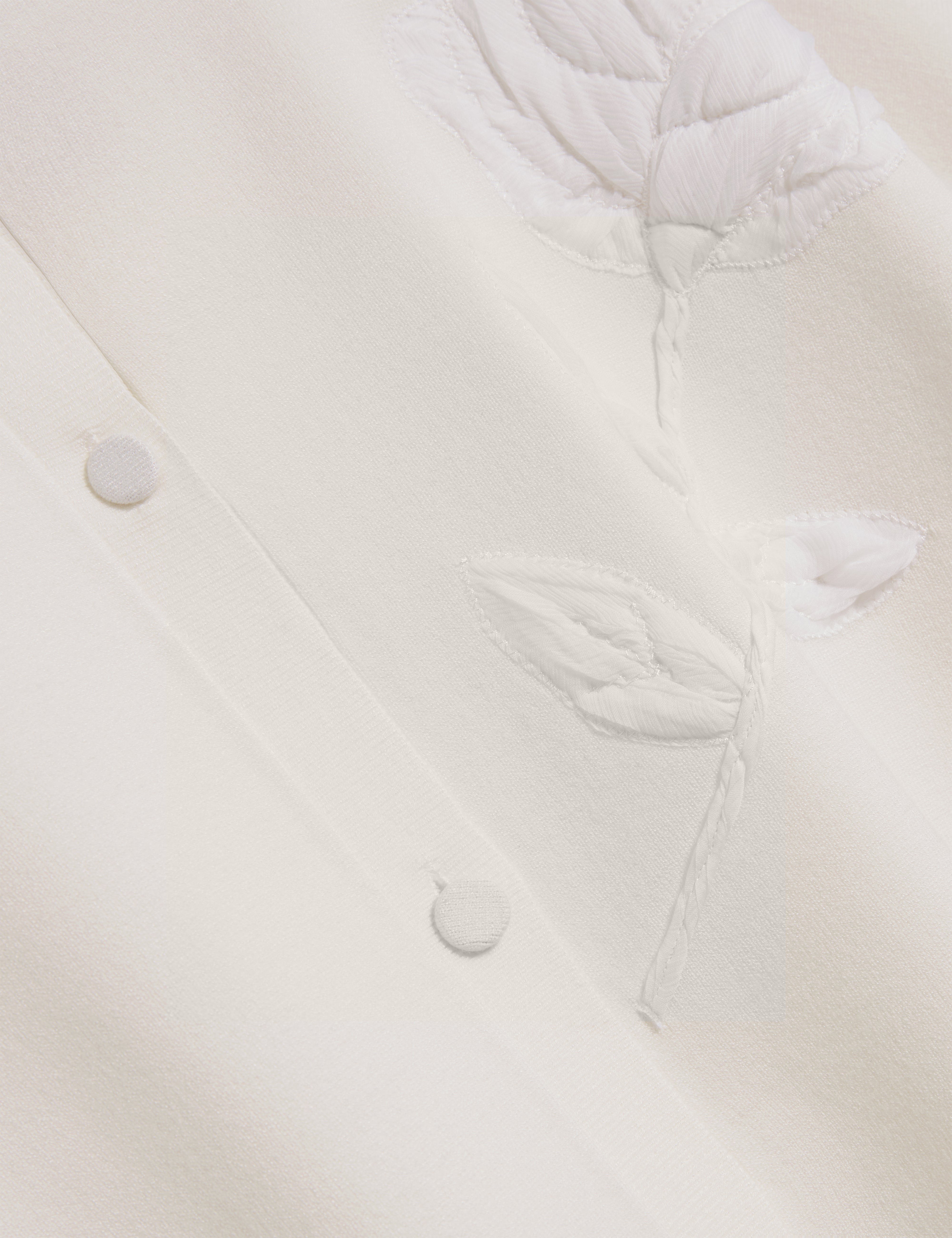 سترة كارديجان Neslie Organza Applique باللون العاجي