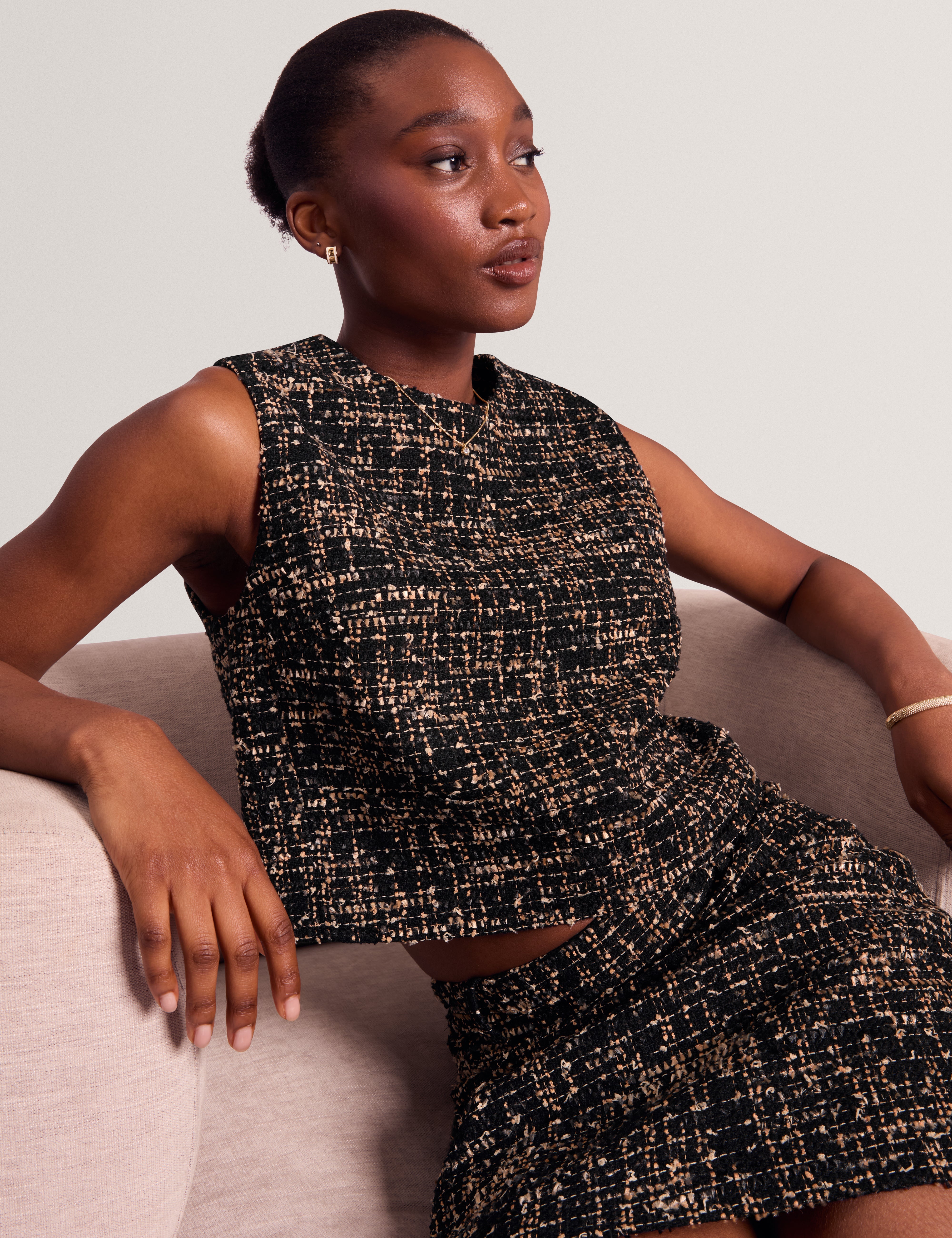 Ummito Boucle Sleeveless Top Black
