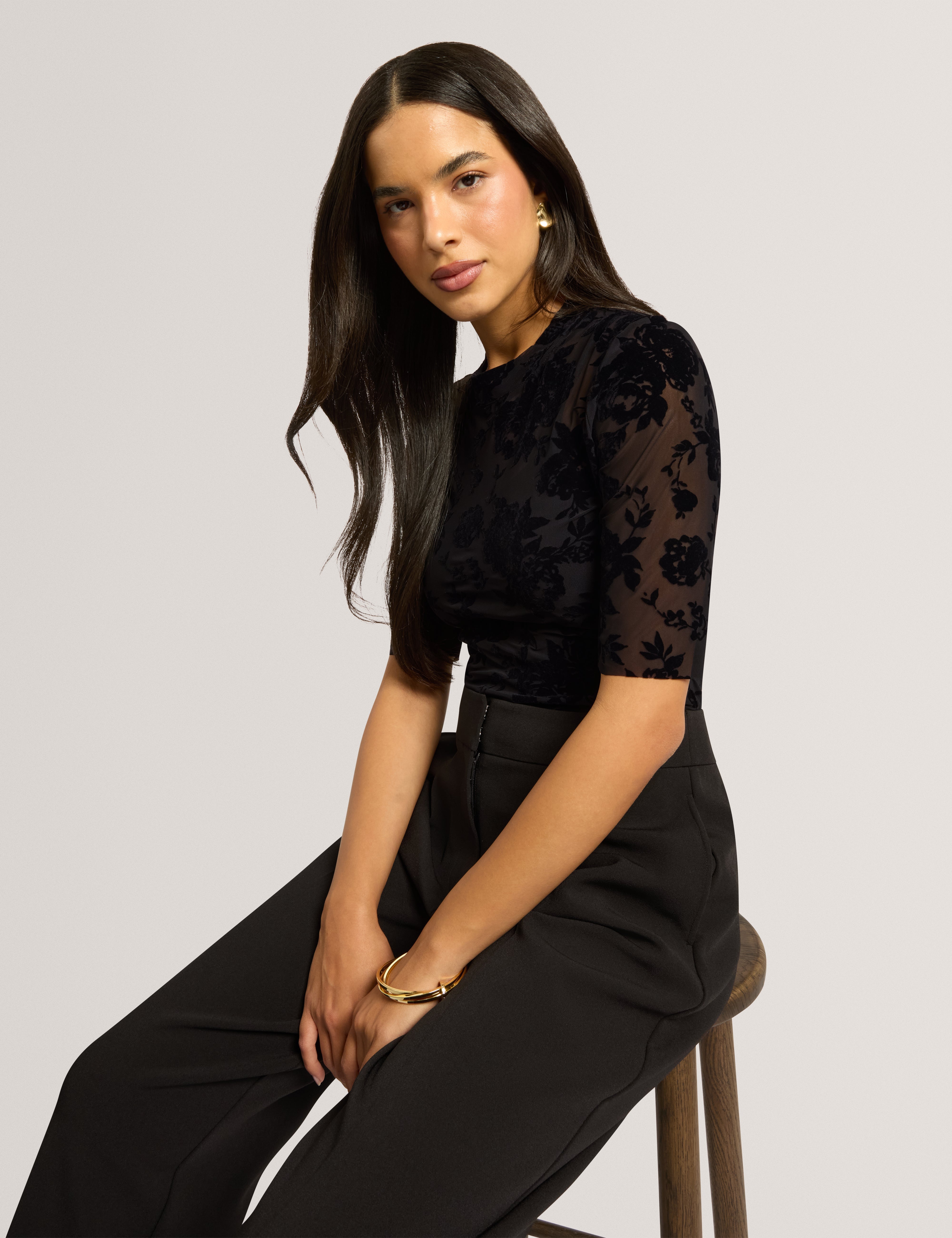 Aurlyne Devore Short Sleeve T-Shirt Black