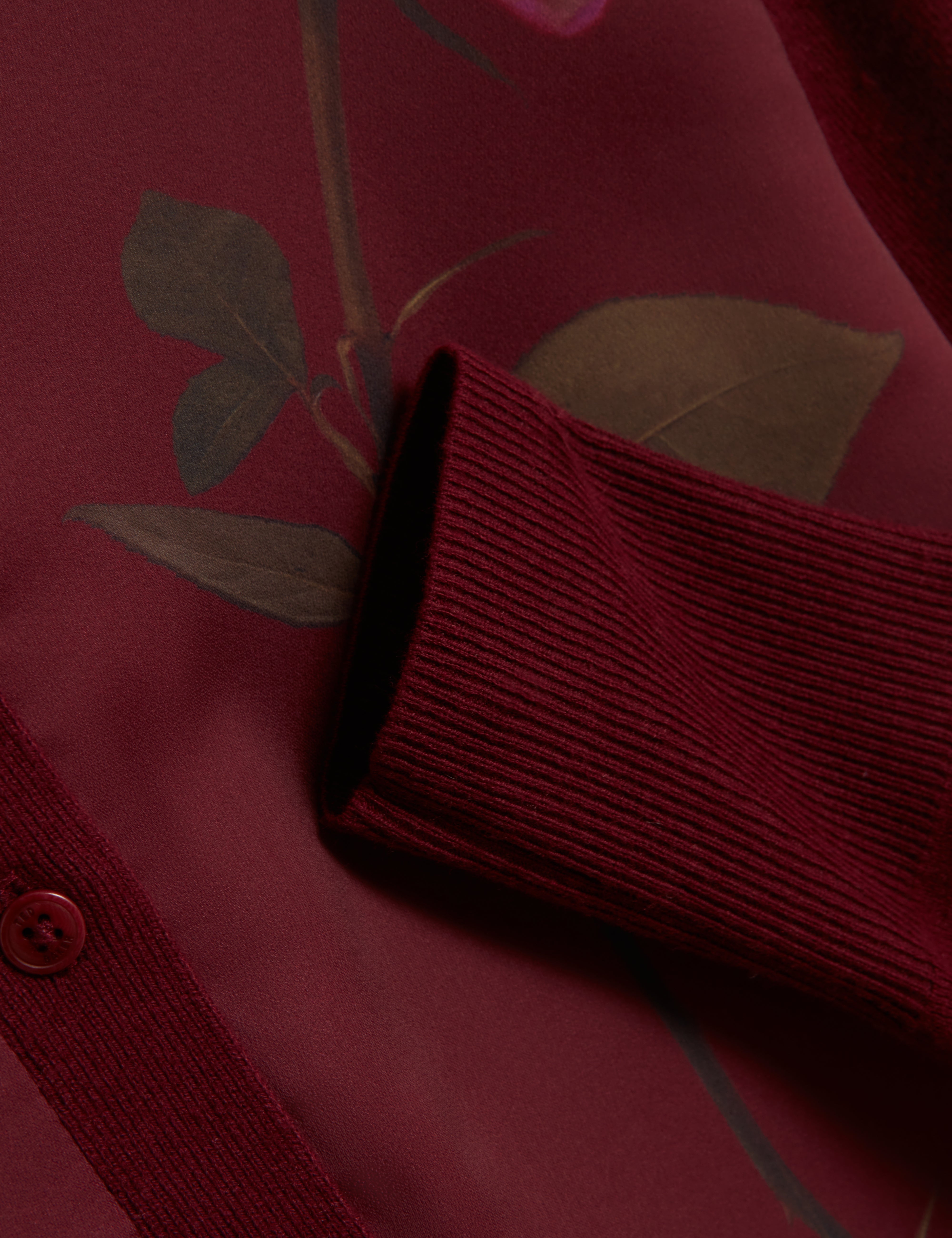 Nolya Floral Printed Woven Front Cardigan Maroon
