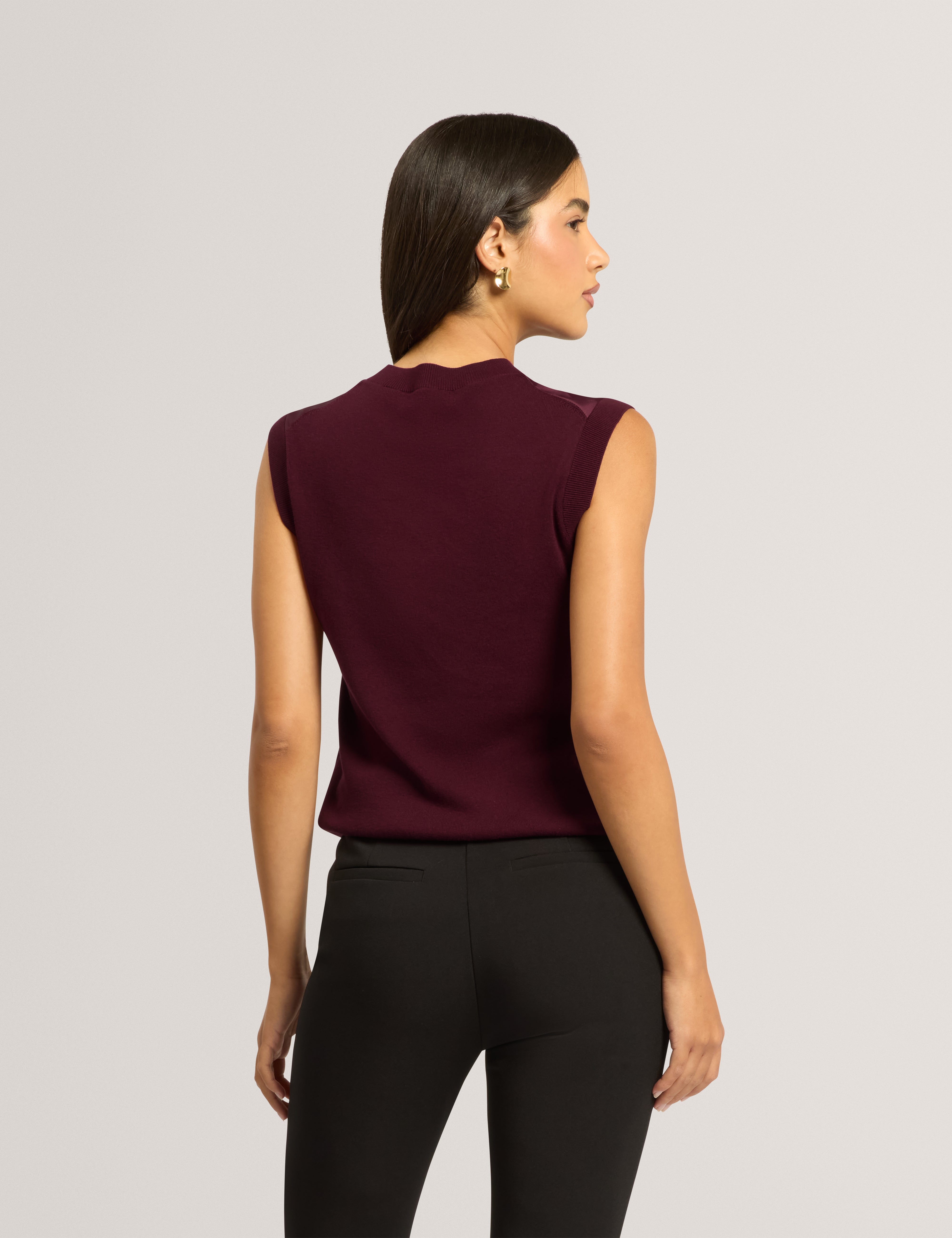Naleia Floral Printed Woven Front Tank Maroon