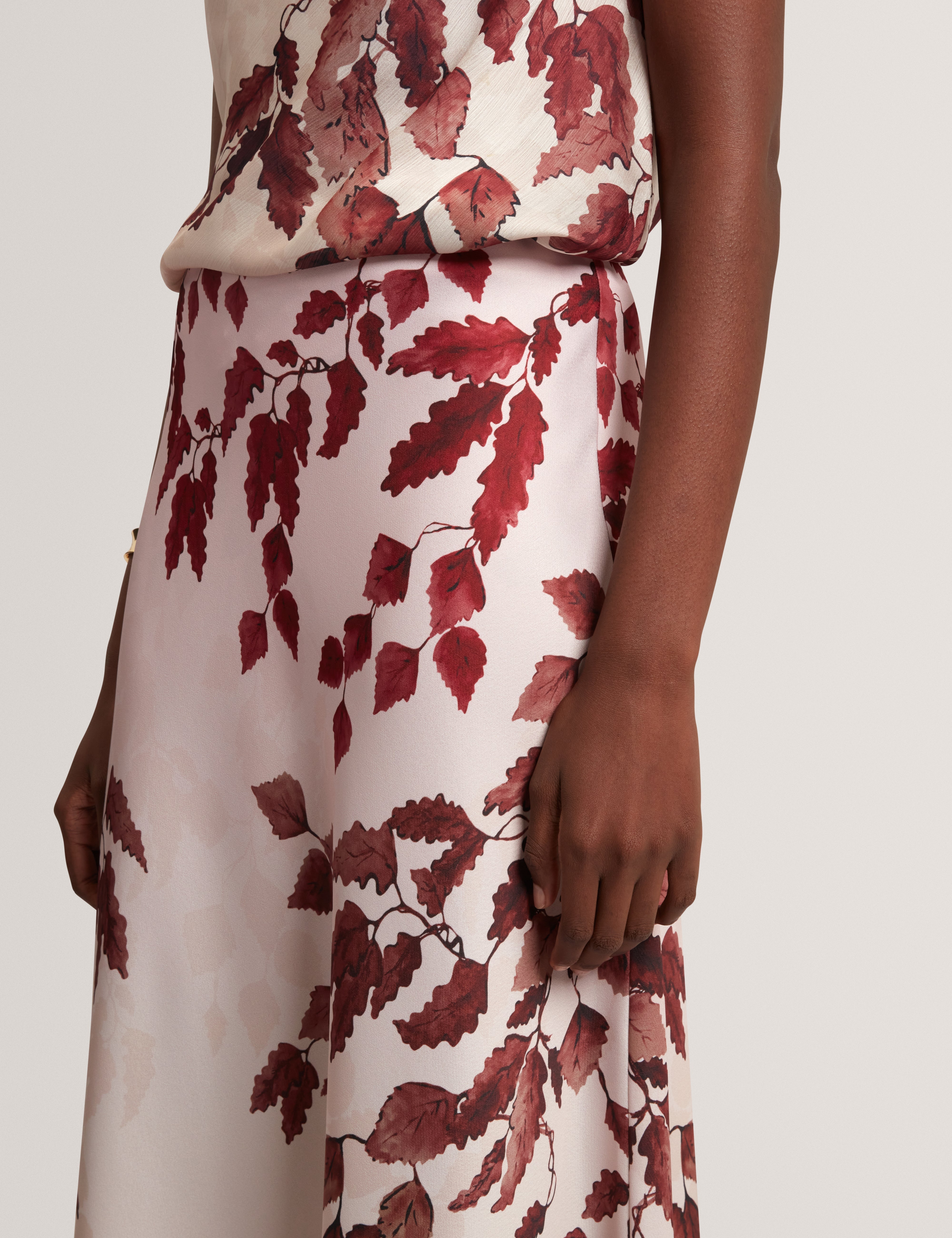 Insley Printed Bias Cut Midi Skirt Rosegd-Col