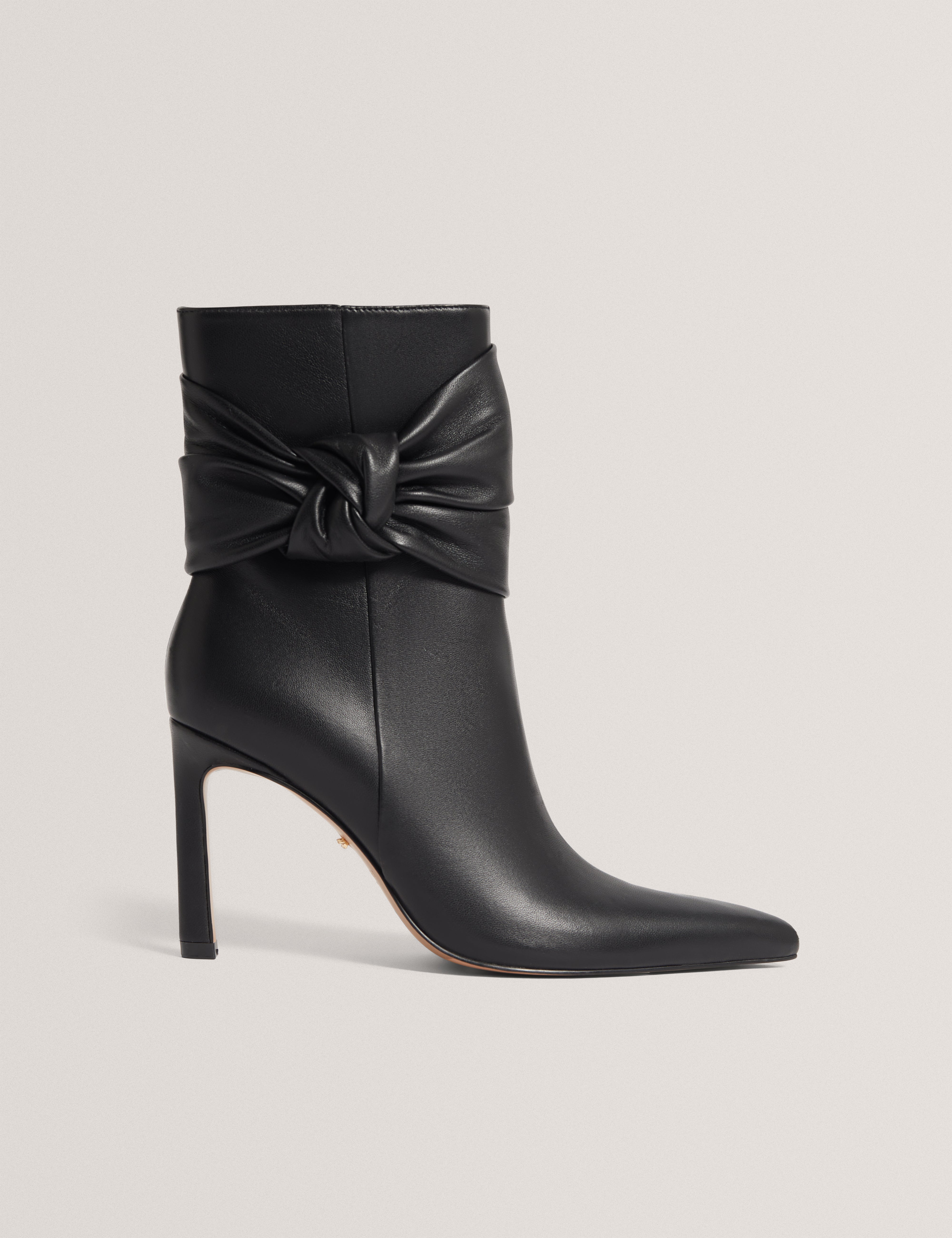 Fenyaa Side Knot Ankle Boot Black