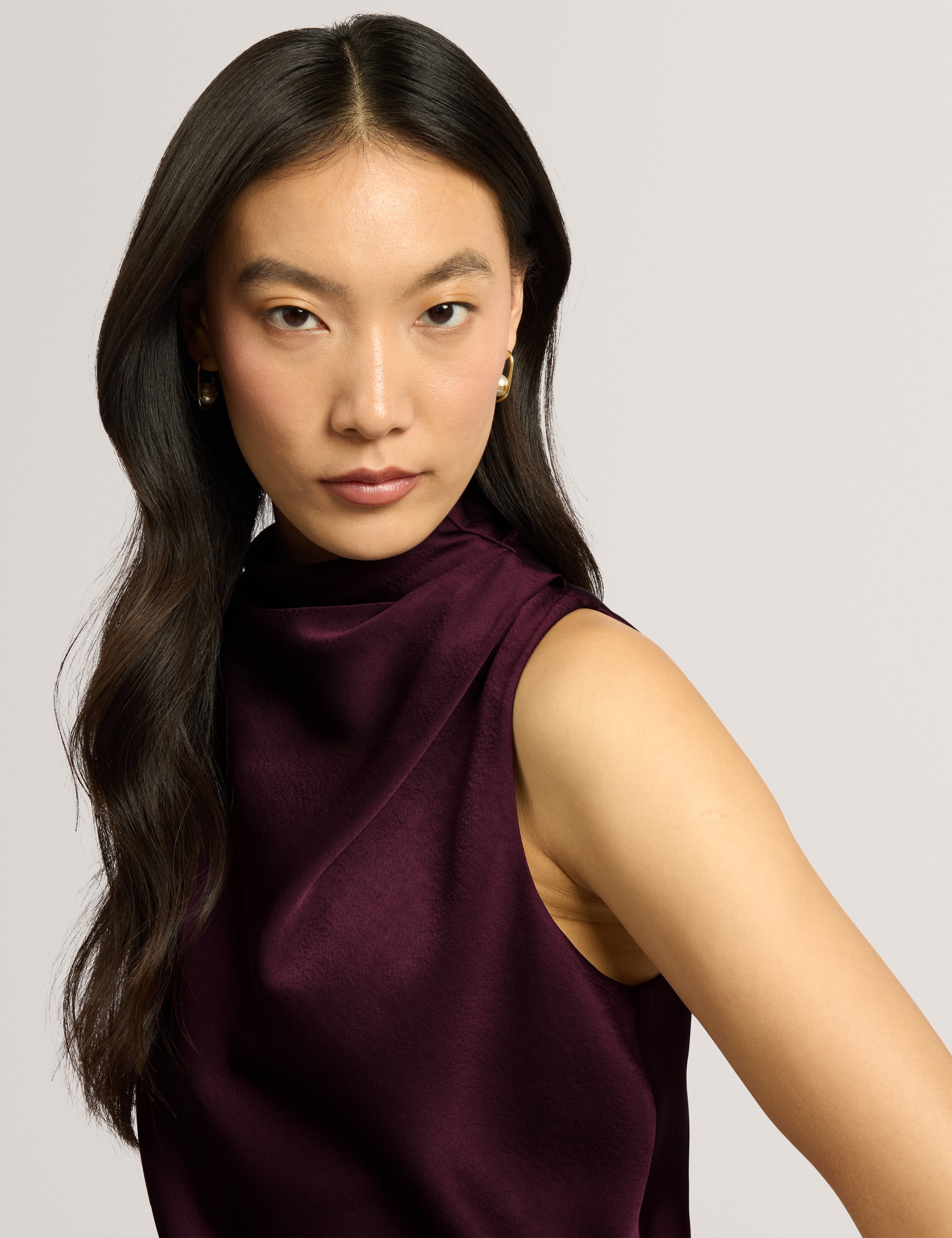 Zamie Sleeveless Drape Neck Top Dp-Purple