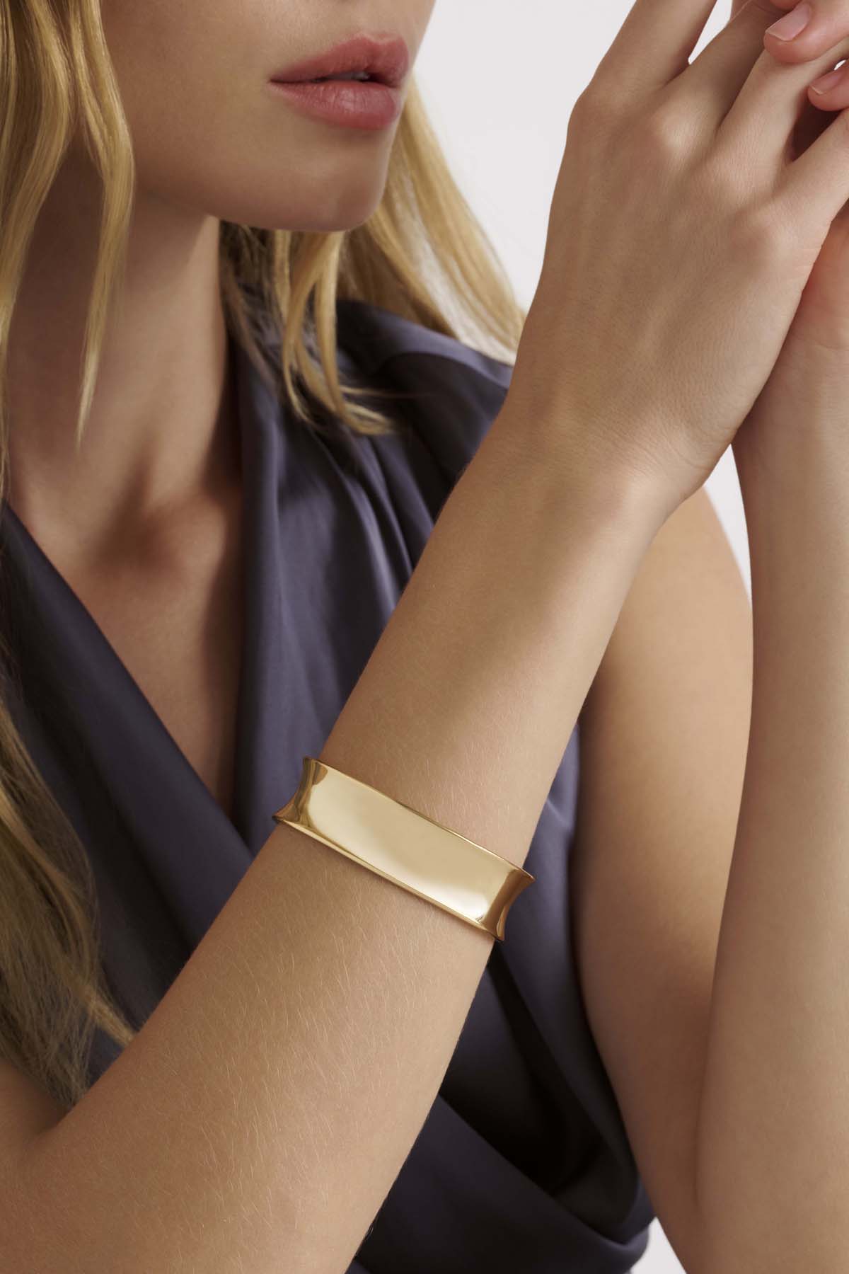Contina Concave Cuff Gold